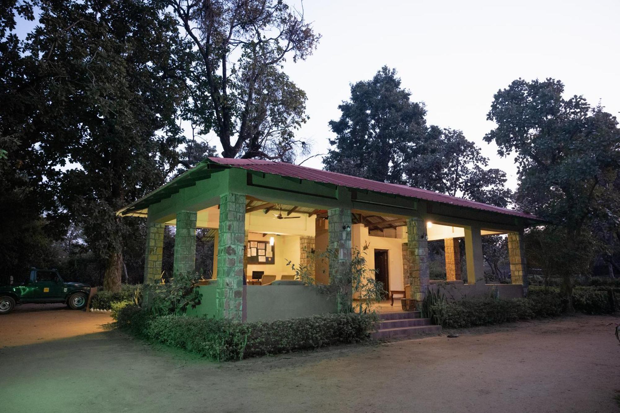 Tiger Trails Resort Tāla Exterior foto